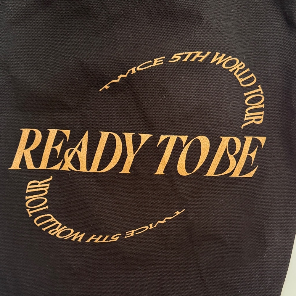 TWICE 5th world tour READY TO BE Black Tote Bag K pop merch rare - Picture 3 of 6